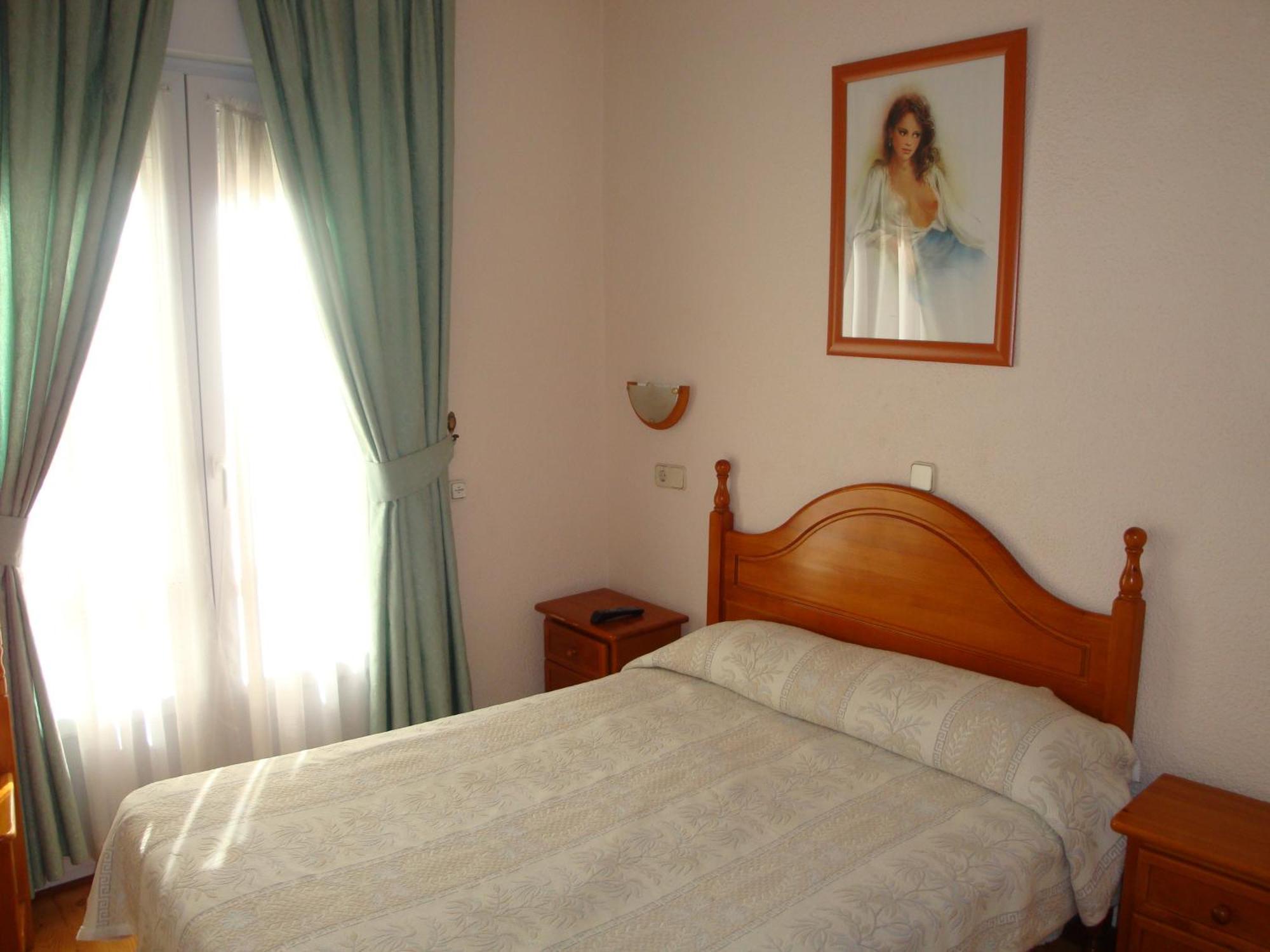 Hostal Zamora — Photos 2
